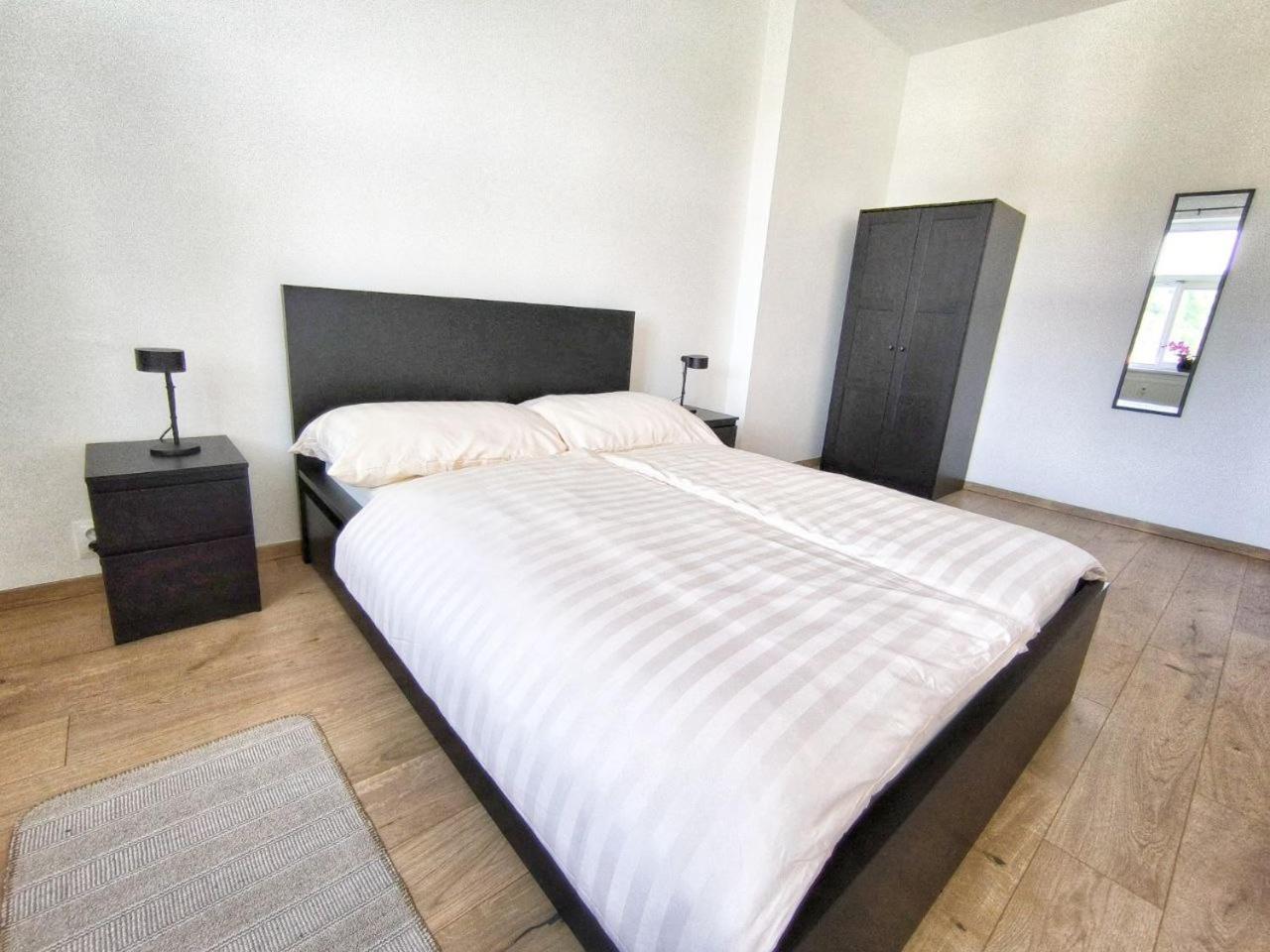 Isabel'S Suites Prague Exterior photo
